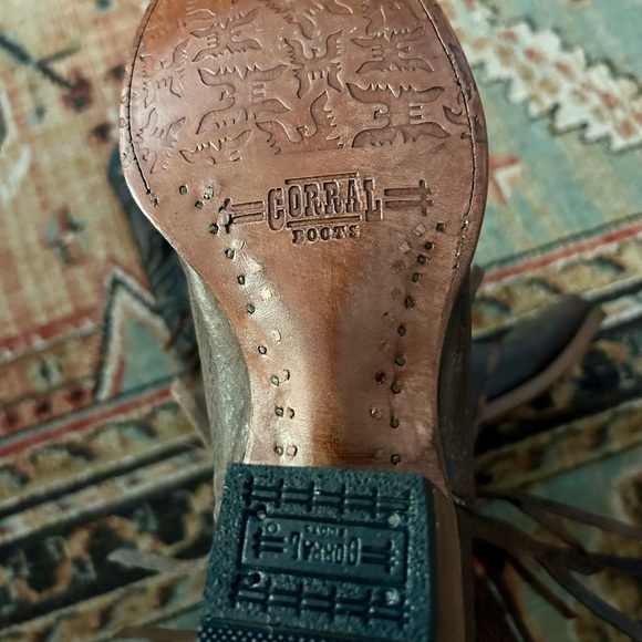 EUC Corral Leather Cowboy Boots Sz 10M - Picture 9 of 10